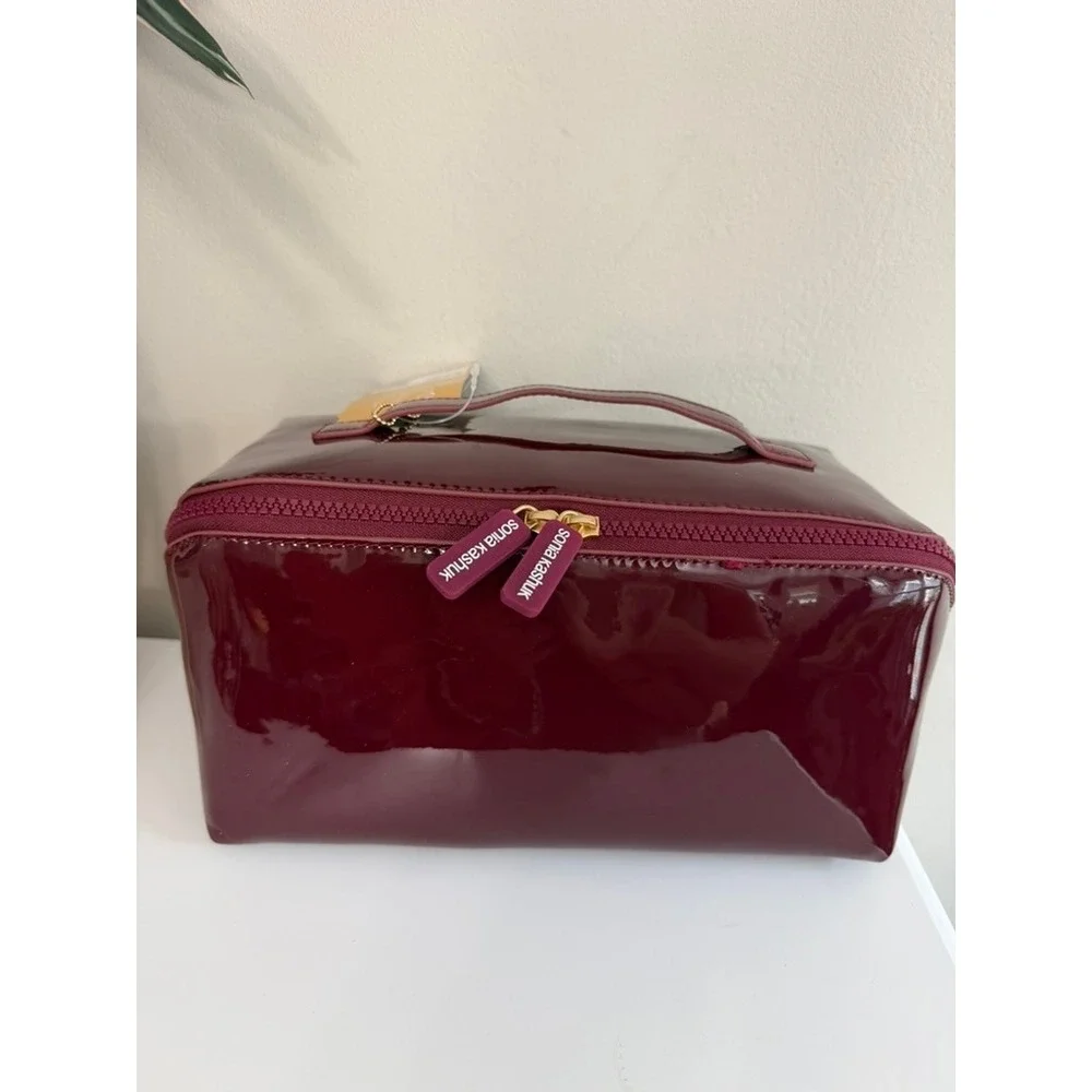 Sonia Kashuk Makeup Bag Women OS Burgundy Patent Glossy Travel Case NWT